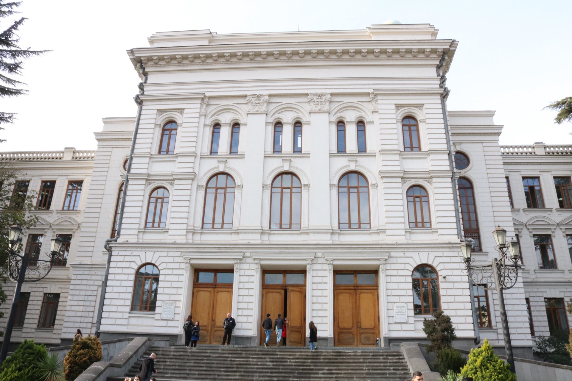 How Foreigners Can Get Into a University in Georgia: Documents, Tuition, Student Residence Permit